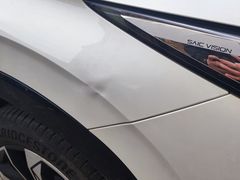 -鲨鱼皮汽车凹陷玻璃修复(静安店)