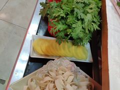 -羊家胡同·龙虾烧烤火锅(龙汇路店)