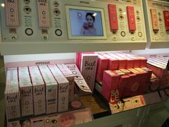 -4iNLOOK美瞳店(龙之梦购物中心虹口店)