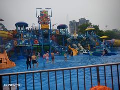 -欢乐水魔方水世界