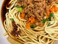 -王拐拐热干面·武汉三鲜豆皮(徐家汇店)