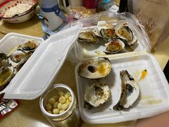 -蚝哥花姐湛江烤生蚝(美丽湾市场店)