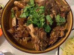 大梁骨-清真磊磊烧烤老店(饮虎池街34号店)