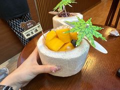 -椰吉满•鲜椰饮品(侨港黑金冠好店)
