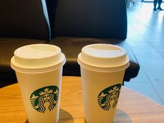 -星巴克(西藏路店)