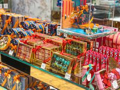 -VENCHI 闻绮(北京国贸商城店)