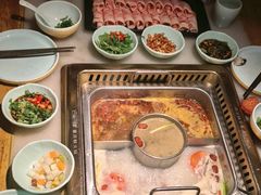 -巴渝瓦肆重庆鲜火锅(宝龙环湖店)