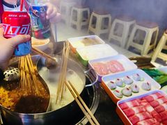 -大斌家串串火锅(德思勤店)