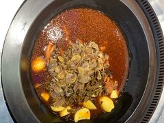 -山河屯铁锅炖(哈西站店)