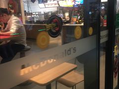 -麦当劳(阳朔益田西街店)