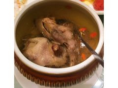 -品悦酒店(三林古镇店)