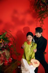 -喜爱高定婚纱摄影