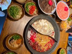 -萍姐火锅·公路夜市(武汉首店)