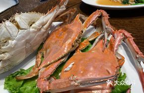 Fresh Seasonal Crab