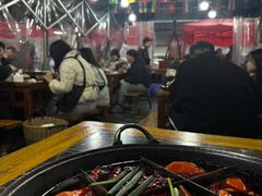 -正南齊北重庆老火锅(光华村直营店)