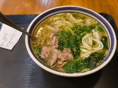 -云阿蛮云南生烫牛肉米线(奉贤路店)