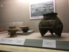 -北京大学赛克勒考古与艺术博物馆