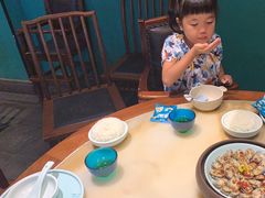 -佬麻雀·新湘菜(珠海金发购物中心店)