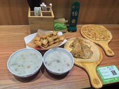 -甲乙饼·北京手工肉饼(西直门凯德茂店)