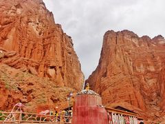 -天山神秘大峡谷