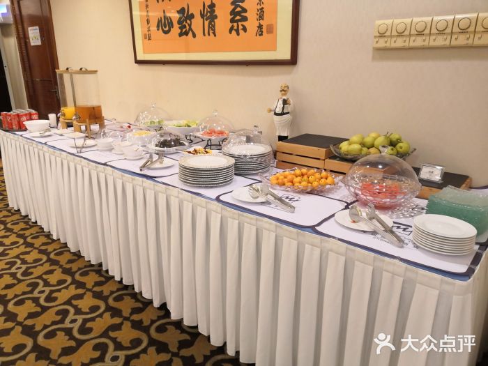 深圳维景酒店-维景轩自助取餐区图片