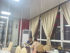 -鹿鸣酒家(越秀店)