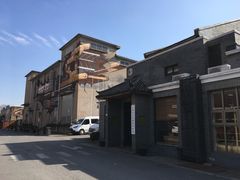 -半岛公馆(淞兴西路店)