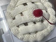 -红宝石·鲜奶小方·海派西点房(金杨店)