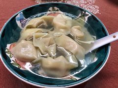 刀鱼馄饨-老半斋(福州路店)