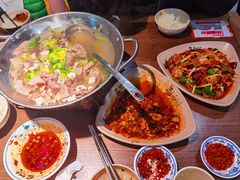 -肖四女乐山跷脚牛肉(世博源店)
