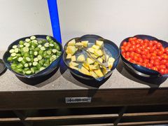 -尚尚仙·酸汤猪手·猪肚鸡火锅(华联万柳购物中心店)