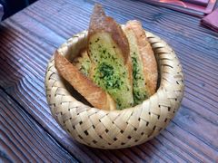 法式蒜香面包片-Golden Lily河内巴黎法越料理餐厅(建国西路店)