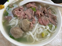 -华威达牛庄(黄埔大道西店)