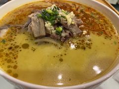 -乡村馕坑肉·烧烤·新疆菜·本地人更爱吃(阿勒泰首店)