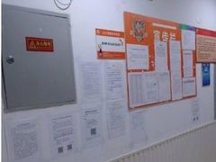 -LILY英语思维馆(玉泉路店)