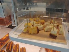 -读酥世家(松江新城地铁站店)