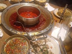 -巴隆门重庆老火锅(太湖路店)