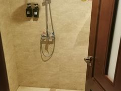 -怡华威斯达酒店(重庆医科大学附属儿童医院店)