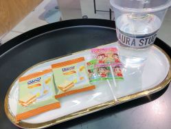 店里送的零食-L+奥拉接发烫发染发