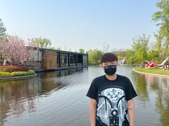 -窗外西餐厅(普罗理想国店)