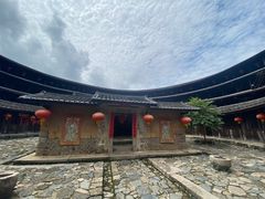 -初溪土楼群