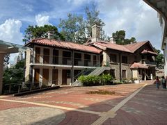 -香港大学