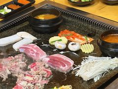 -小黑猪石板烤肉(皇冠花园店)