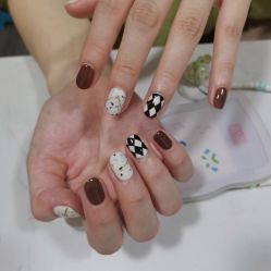 -简艺美甲美睫