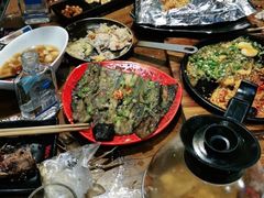 -何师烧烤Pro ·江湖川菜·小龙虾·精酿(太古里旗舰店)