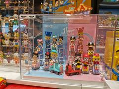 -泡泡玛特POPMART(天环购物中心店)