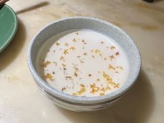 杏仁豆腐-情满四合院•京菜•烤鸭(动物园店)