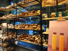 面包甜点陈列柜-面包谷Grains n' Beans(九号公馆店)