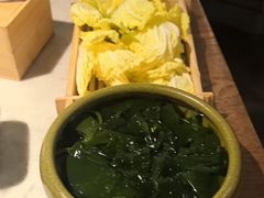 -尚尚仙·酸汤猪手·猪肚鸡火锅(华联万柳购物中心店)