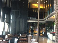 -唐拉雅秀酒店-西锦汇空中BBQ·思创餐厅